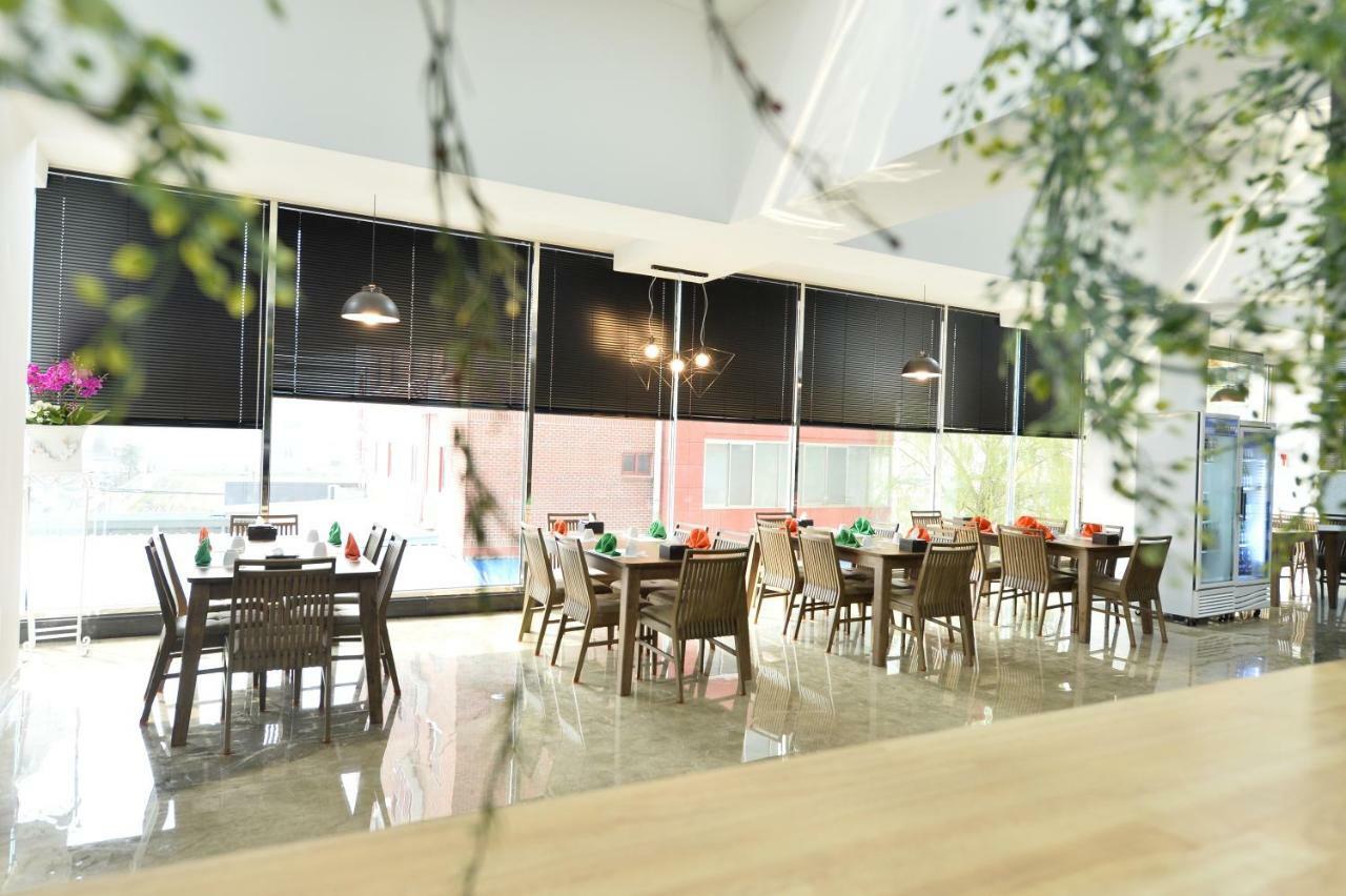 Gwangju Metropolitan City Gwangju Tourist Hotel מראה חיצוני תמונה